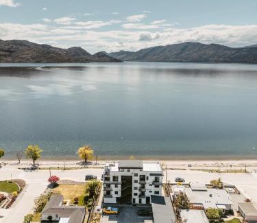 Central Okanagan Apartment | Premium Deluxe PeachView Suites 3BR