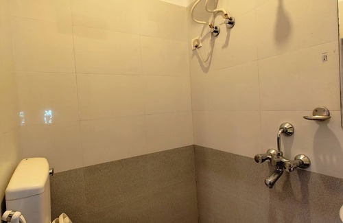 Charbagh Hotel | Premium Hotel G.S Palace Lucknow
