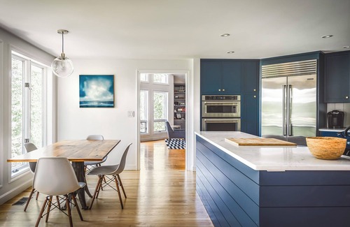 Gloucester House | PREMIUM PROPERTY - Private 2-Acre Retreat - MODERN 4 Bedrooms - See Video Tour