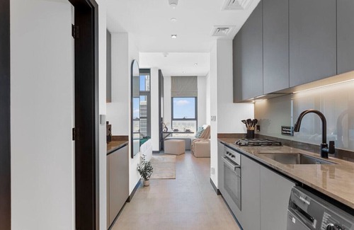 Downtown Dubai Apartment | Premium Studio Apartment in Business Bay