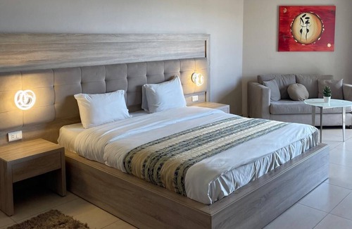 Haret Sakher Resort | President Hotel