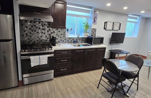 Ajax House | Prestige Accommodation