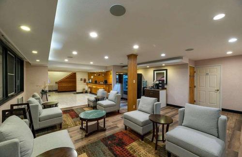 Quesnel Hotel | Prestige Riverside Lodge Quesnel