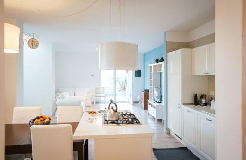 L'Assunta Villa | Prestigiosa villa con piscina condominiale