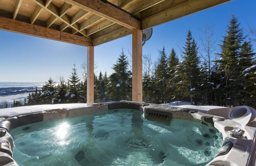 Saint-Joseph-de-la-Rive House | Prestigious Vacation Home Offering Some Of The Most Stunning Views Of Charlevoix