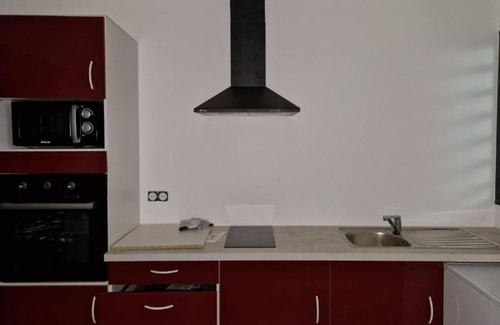 Vieux-Habitants Apartment | Pretty apartment with shared swimming pool less than 1km from the sea