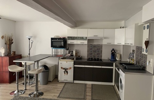 Castelnaudary Apartment | Pretty apartment