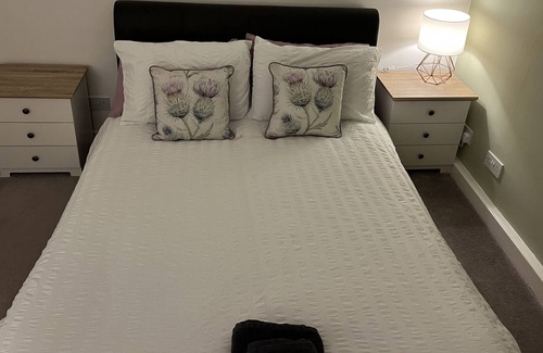 Comrie Cottage | Pretty Ground Floor Cottage in beautiful Comrie. Pet-friendly.