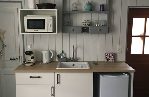 Saint-Euphrone House | Pretty guest house ideal for families.