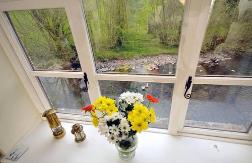 Brecon Cottage | Pretty Stone Cottage: Hot Tub, Real Fire, Wifi & Riverside Views
