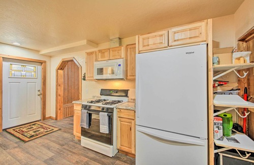 Priest River Cabin | Priest Lake Apartment Near Hiking Trails!