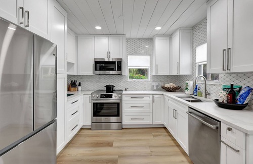 Delray Beach House | PRIME LOCATION! Beautiful centrally located home in Delray Beach