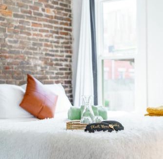 Short North House | Prime Location Top Rated Clean Parking Free!