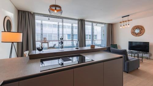 Marvila Apartment | Prime Riverside 1BDR Apartment by LovelyStay