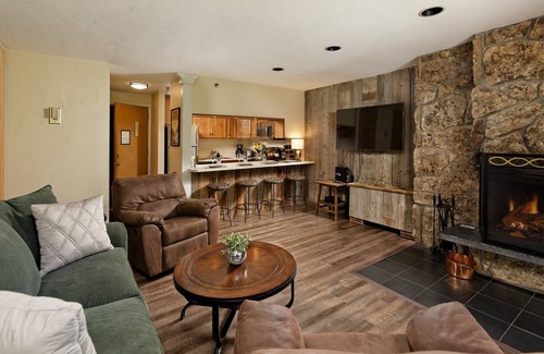 Snowmass Village Condo | Prime Ski-In/Ski-Out! Steps to Lifts & Snowmass Base, Wood Fireplace, Hot Tub, Patio & Winter Fun!