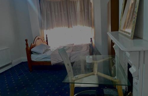 Bradford Other | Prime stay