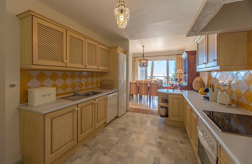 Marina de Casares Apartment | Primera Línea. Magnífico Apartamento con Vistas. Ideal Familias