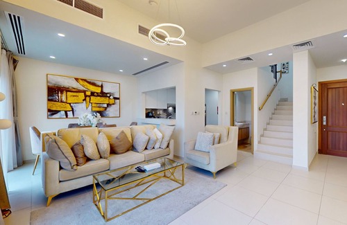 Dubai Villa | Primestay - Tranquil 3BR with Private Garden in Dubai Land