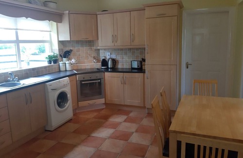 Kinnitty Cottage | Primrose Cottage