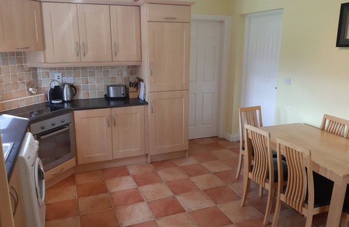 Kinnitty Cottage | Primrose Cottage