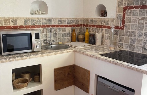 Gigondas Apartment | PRINCE DE PROVENCE apartment for 2 on 1 floor pets allowed under 16 kg