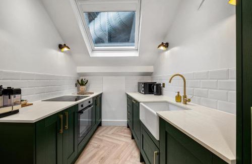 Newcastle-upon-Tyne Apartment | Princes Wharf, Stylish 2 Bed City Centre Apartment