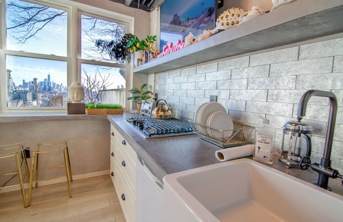 Union City Apartment | Princess-Inspired 1-Bedroom Gem with Private Patio!