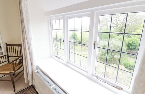 Banbury Cottage | Priors Mead