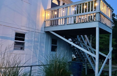 Marstons Mills Apartment | Private 1 bedroom, 2nd floor unit: deck, fire pit, space for boat & trailer
