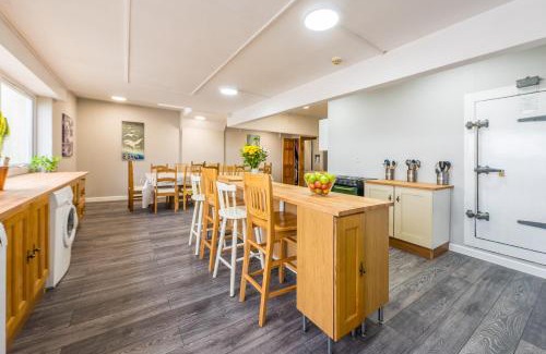 Christchurch House | Private 7 bed wing of former farmhouse, edge of Exmoor, sleeps 16