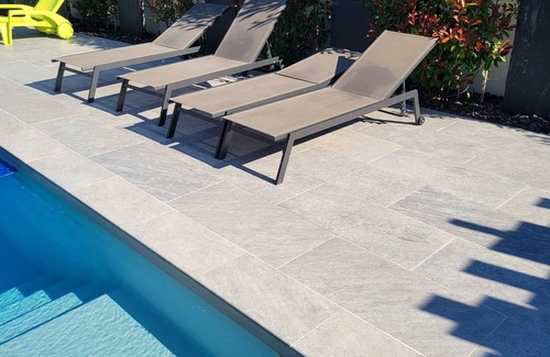 Dalhunden House | Private accommodation in beautiful villa with swimming pool