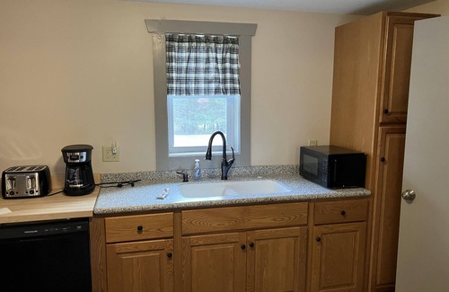 Harrison House | Private and secluded. Harrison is the "Gateway to the North"