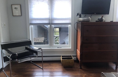 New Preston House | Private Annex/Former Artist Studio