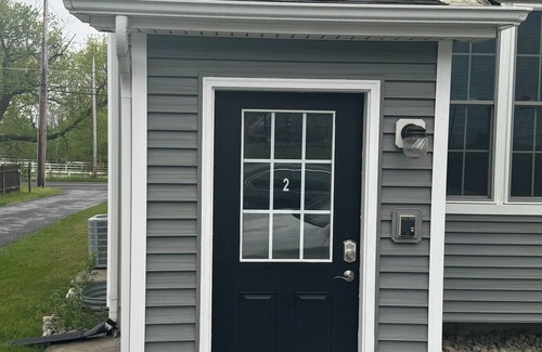 Albany Apartment | Private Apartment Sleeps 6+, Capital Region near everything!