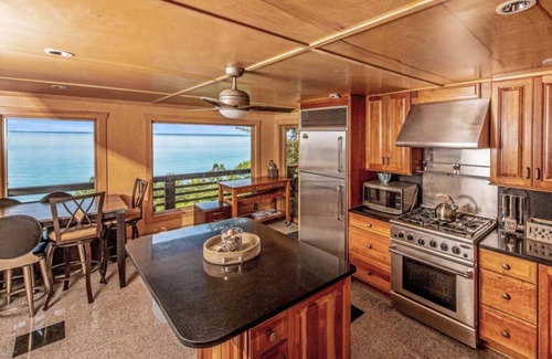 Norton Shores Cabin | Private Beach, Beauty, Seclusion
