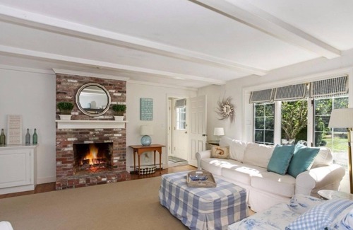 North Chatham House | Private Beach, Gorgeous Walkable Neighborhood Surrounded by Water, Pets Welcome
