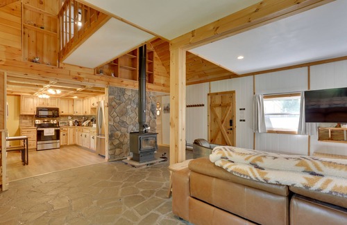 Town of Colchester Cabin | Private Cabin Rental in the Catskill Mountains!