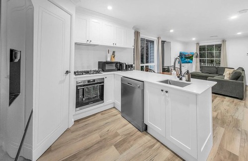 Robin Hill House | Private cottage - Fire pit, Games and BBQ Bathurst