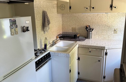 West Hollywood Cottage | Private Cottage in the heart of West Hollywood