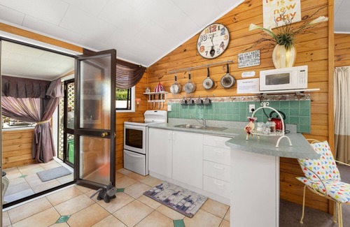 Kerikeri Cottage | Private Cottage with garden ambience close to Kerikeri/Bay of Islands.
