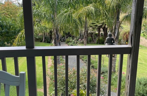 Kerikeri Cottage | Private Cottage with garden ambience close to Kerikeri/Bay of Islands.