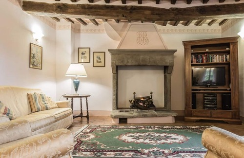 Ripoli Villa | Private country villa with private pool