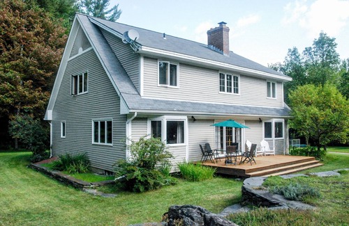 Moscow House | Private, Cozy, Stowe Home Perfect for Any Adventure