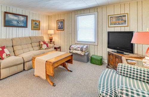 Saratoga Springs House | Private Dock Lakefront Gem on Saratoga Lake