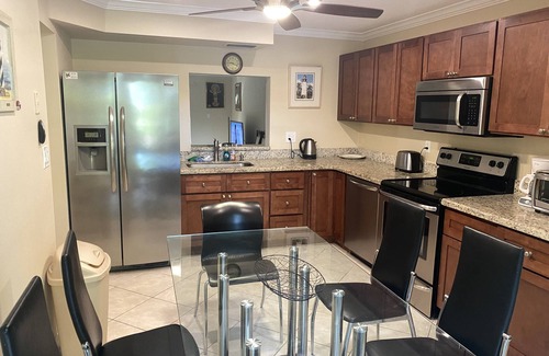 Deerfield Beach Condo | Private entrance 3 Bedroom 2 Bath Condo