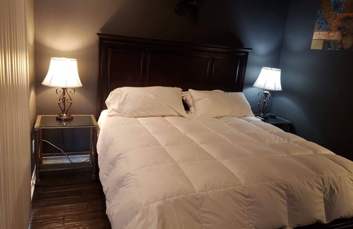 Desert View Village House | Private entrance looking onto Oasis