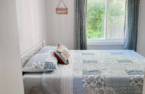 Birch Run Township Other | Private Farmhouse with Large Yard in Birch Run - 3 bedrooms