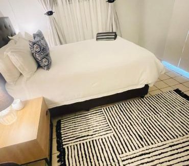 Richards Bay House | Private Grey Pelican at Home