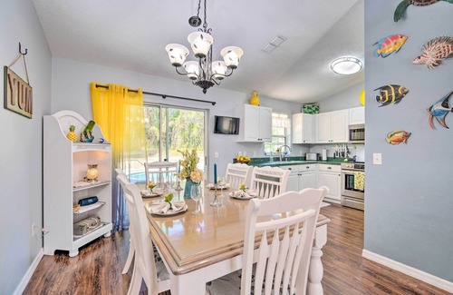 Homosassa House | Private Heated Pool: Sunny Homosassa Stay!