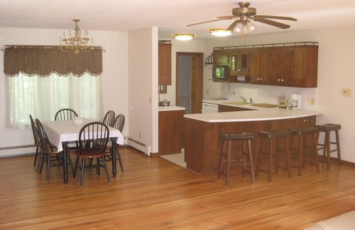 North Sea House | Private heated pool, fireplace, AC, pet-friendly, WiFi, BBQ, and garden retreat.